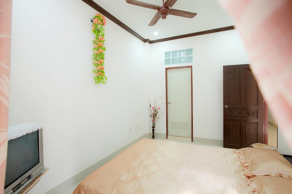 New Era Guesthouse 布吉 外观 照片